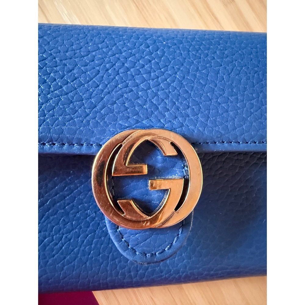 Gucci Interlocking G Continental Wallet Blue Pebbled Calfskin Gold Hardware